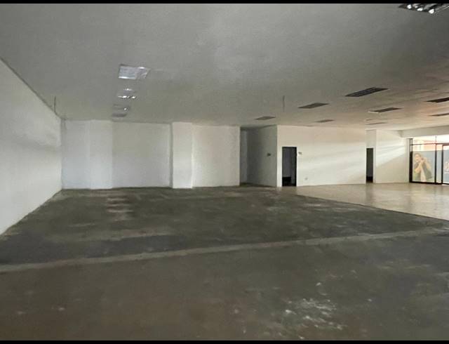 1,296M² OFFICE TO LET IN RIVONIA
